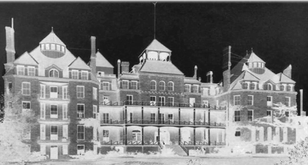 haunted hotel in Arkansas
