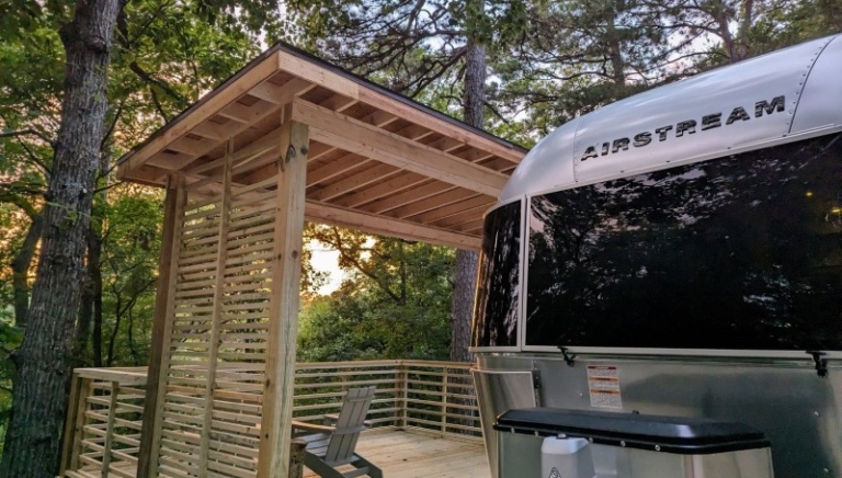 Airstream for rent in eureka springs