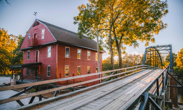 War Eagle Mill exterior