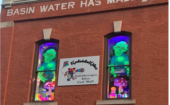 Eureka Springs Shops for Kids 